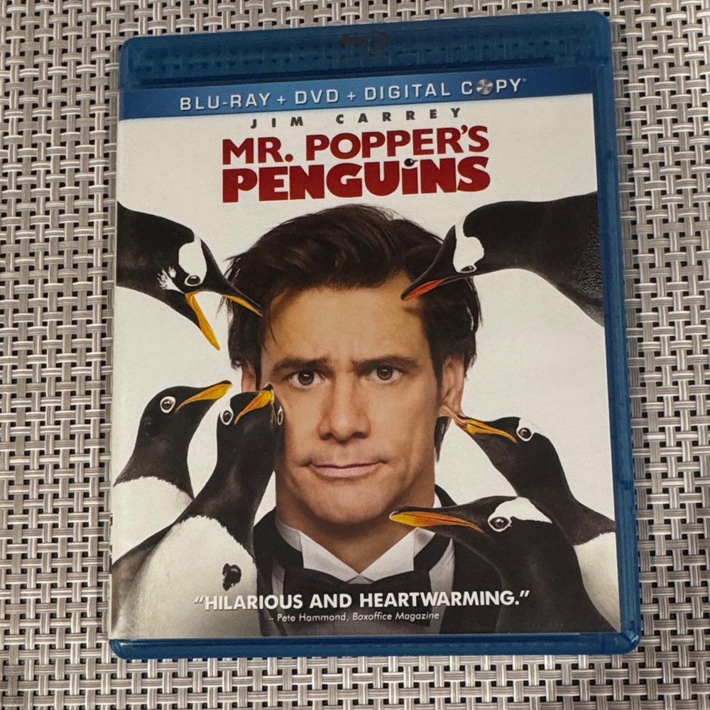 Mr. Popper's Penguins 3 disc Blu-ray , DVD and Digital